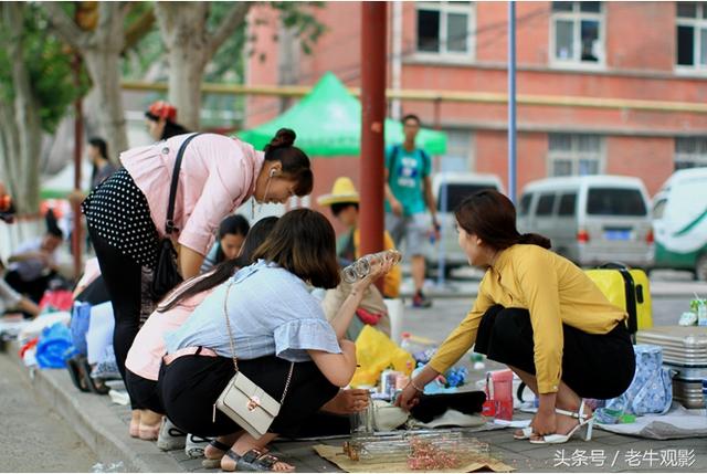 跑江湖摆地摊产品有哪些：月入十万的暴利产品推荐