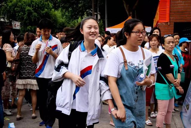 中小学“就近入学”或将开始推行，教育部下发通知，幸福说来就来